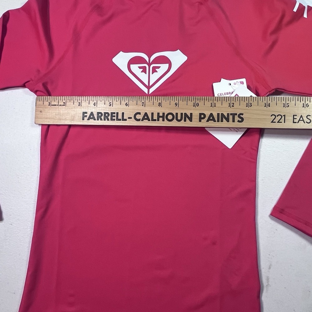 NWT Roxy Red Whole Hearted Rash Guard Long-Sleeve Surf‎ Swim Beach Top Size XS - Picture 7 of 7